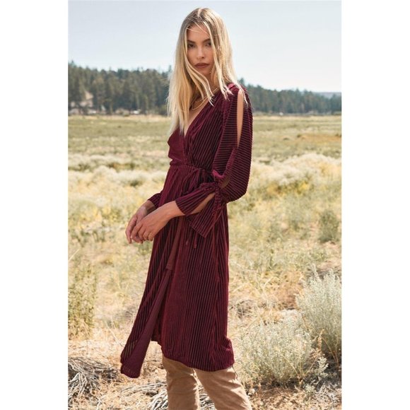 Dresses & Skirts - Wine Balloon Sleeve Cut-out Detail Midi Dress